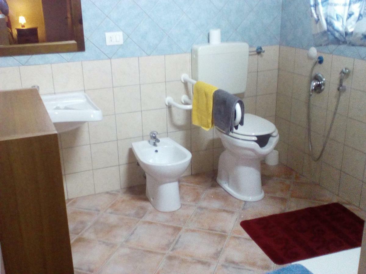 مبيت وإفطار Masainas Is Cuccus المظهر الخارجي الصورة